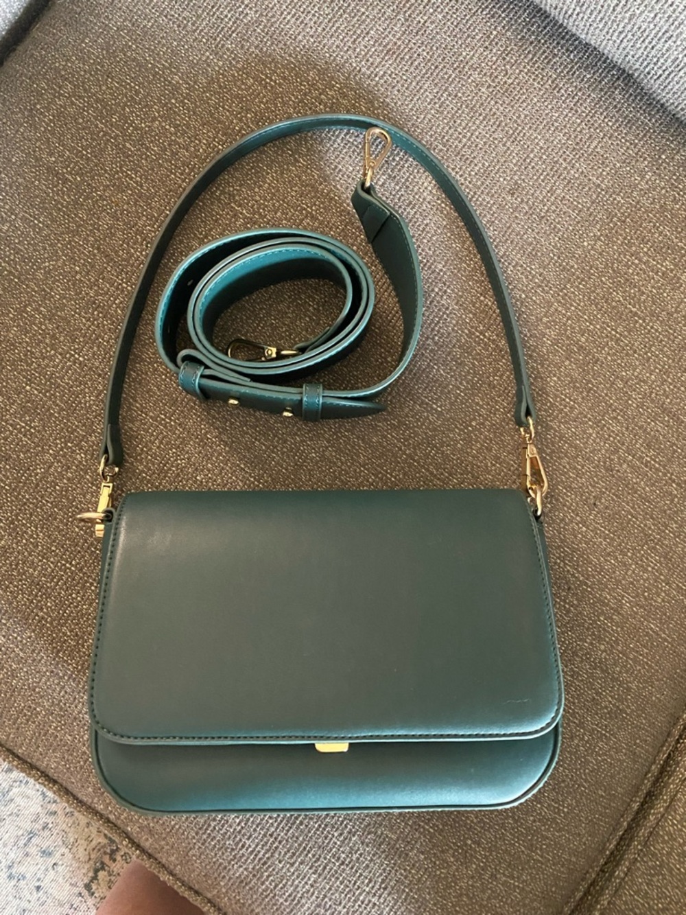 Samara X Claire Crossbody